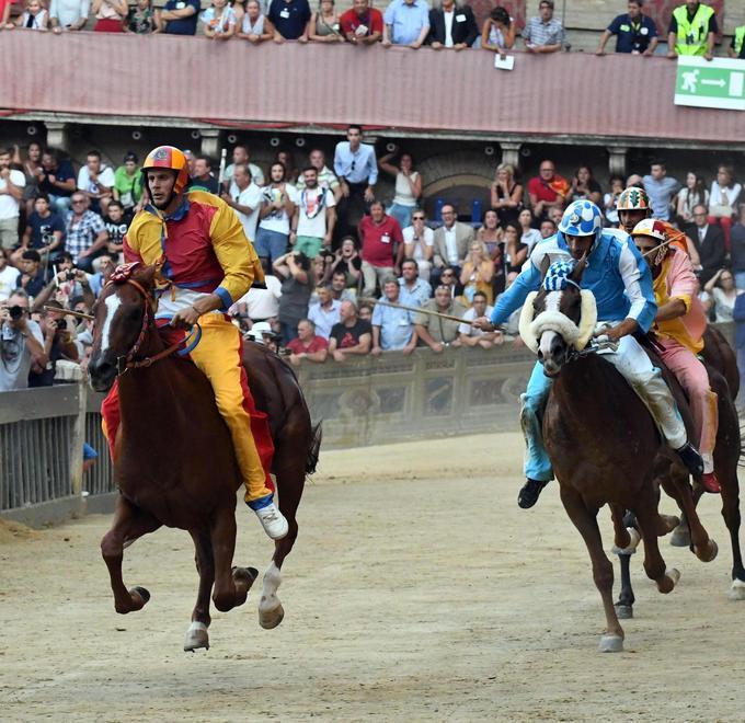 Fantino empolese grave dopo il Palio a Siena 
