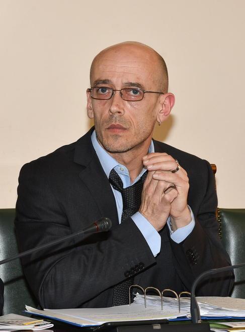 Strade sterrate e limiti abbassati Non ci sono soldi per il bitume 