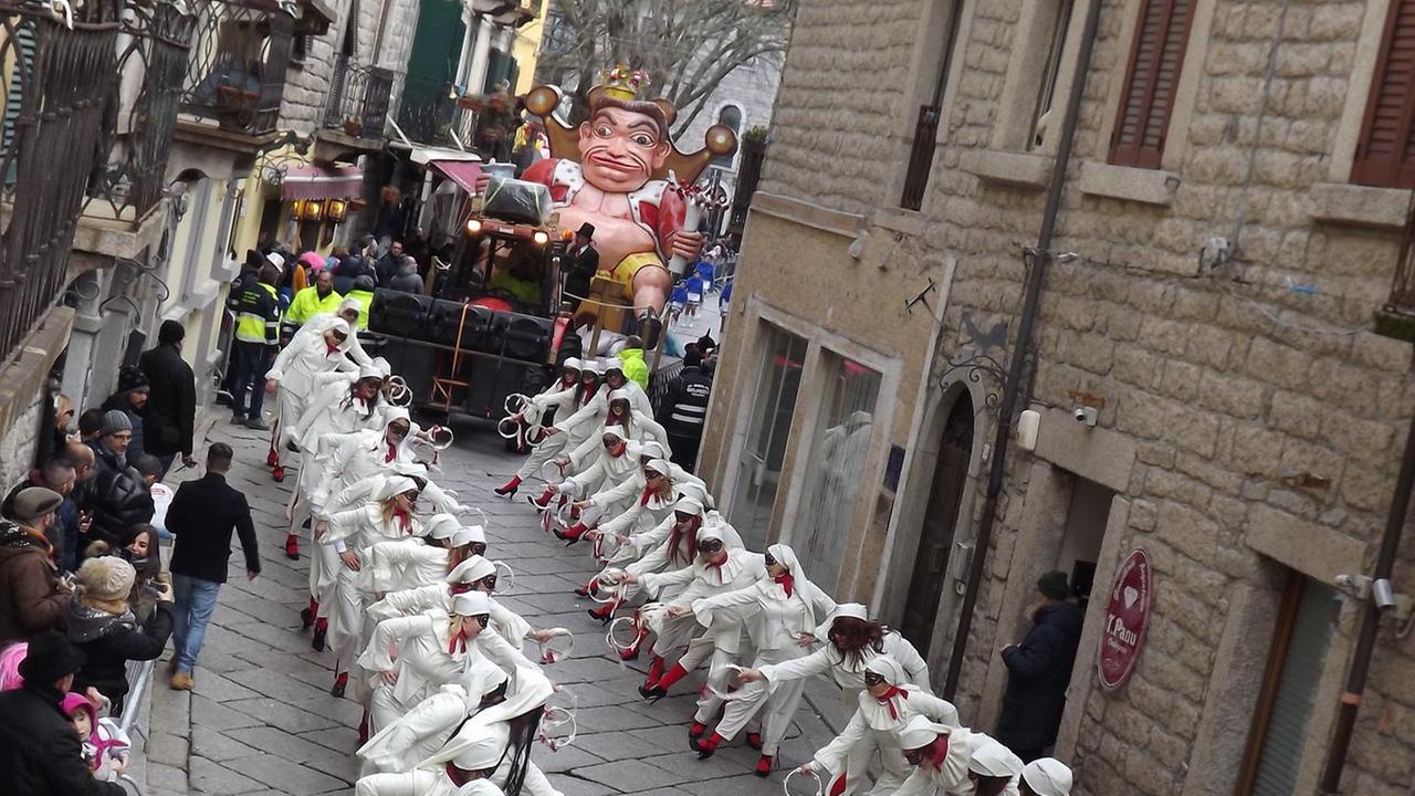 Si parla già di carnevale pronto il bando per i carri