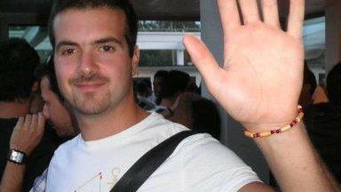 «Non si può morire a 27 anni» Il paese piange Raffaele