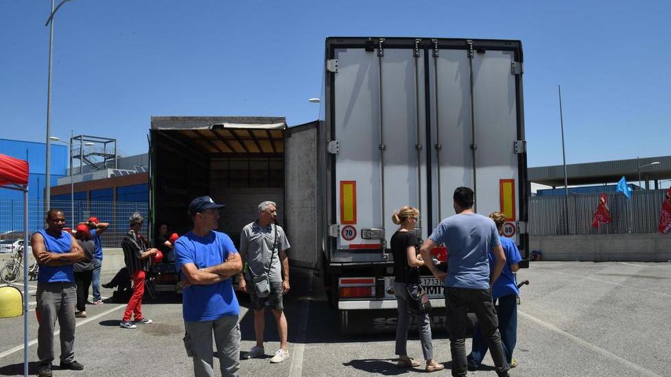 Aumento di duecento euro dopo lo sciopero a oltranza