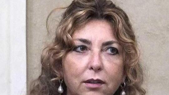Cavallo ferito fa cadere una bambina Nuove regole al canile