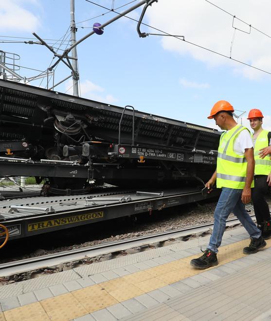 I treni tornano in viaggio Sei corse ancora ferme