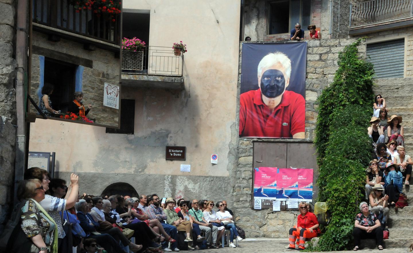 «Non faremo morire l’Isola delle Storie» 