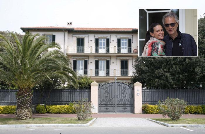 Tentato furto nella villa di Bocelli a Forte dei Marmi: ladri messi in fuga dai vigilantes
