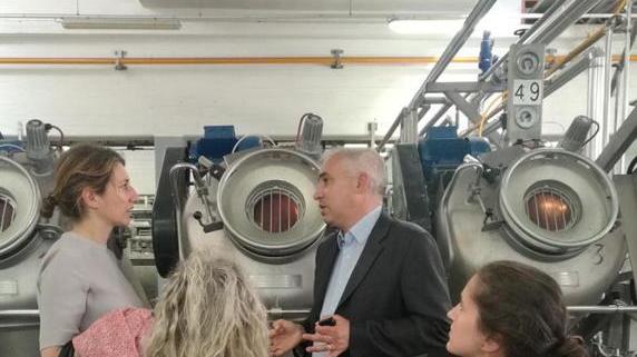 Tracciabilità nel tessile: funzionari Onu visitano alcune aziende pratesi