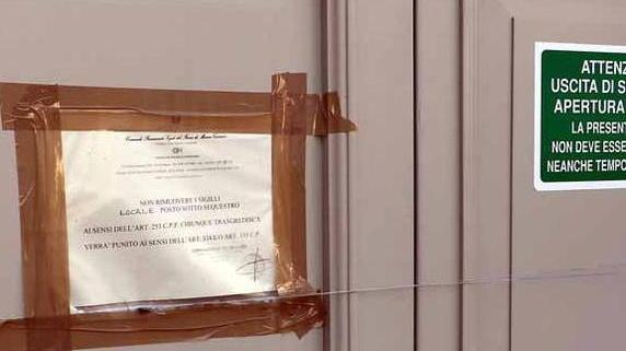 Qui non si va in scena A Massa e Carrara sigilli a tre strutture su quattro
