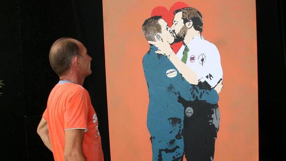 Gli albergatori contro le notti folli a Focette «Siamo in ostaggio»