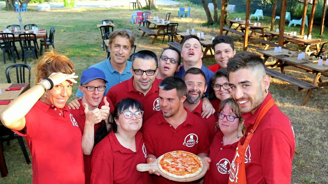 I ragazzi "speciali" del Parco del Mulino ora preparano anche le pizze