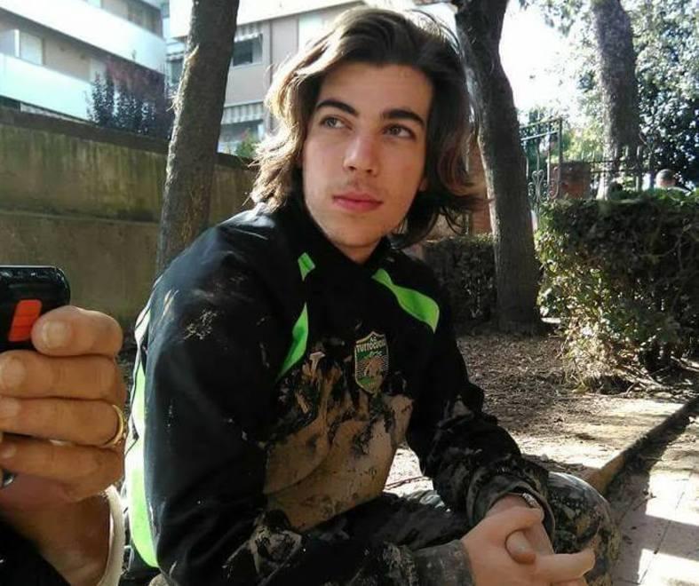 Il bimbo motoso all’università: «Così sono rinato dopo l’alluvione» 
