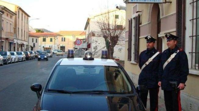 Prima litiga in un bar e aggredisce i carabinieri Arrestato e condannato