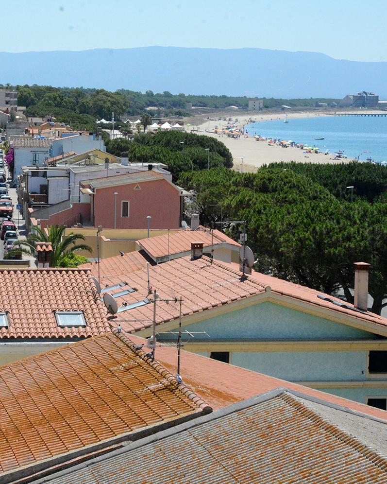 Torregrande, strade più sicure. E aprono farmacia e bancomat