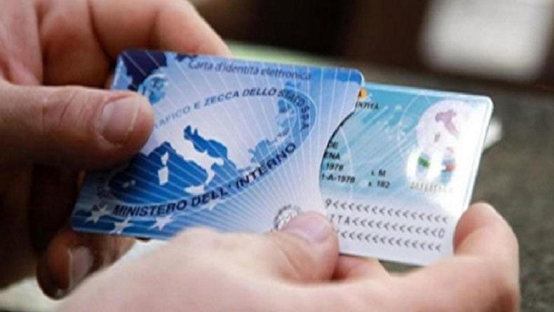 Modena, carta d'identità, via alla modalità d'urgenza