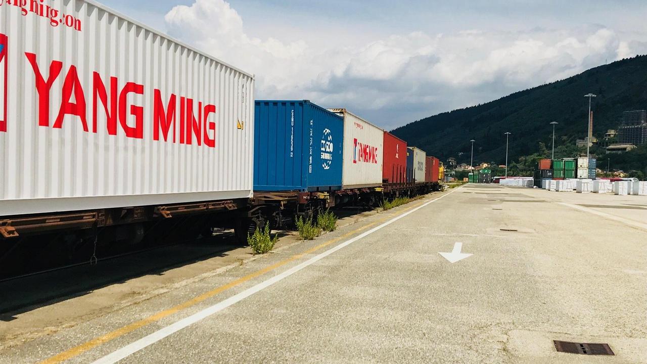 Il primo treno partito dall'Interporto di Gonfienti