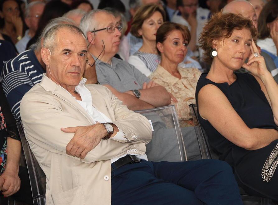 C’è Cottarelli L’ultimo libro e i problemi dell’economia 
