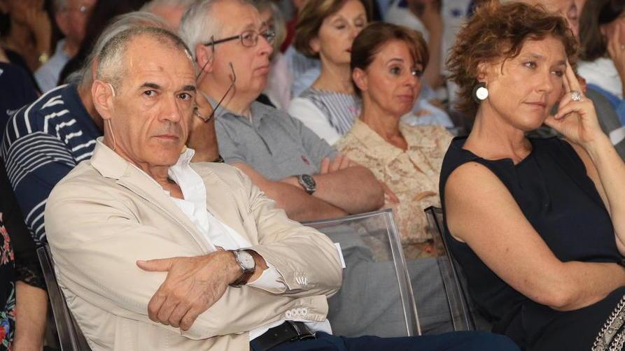 C’è Cottarelli L’ultimo libro e i problemi dell’economia