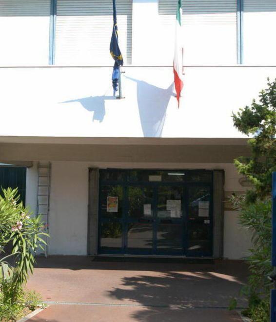 Tre studenti da 100 Anche al Fibonacci si festeggia il diploma