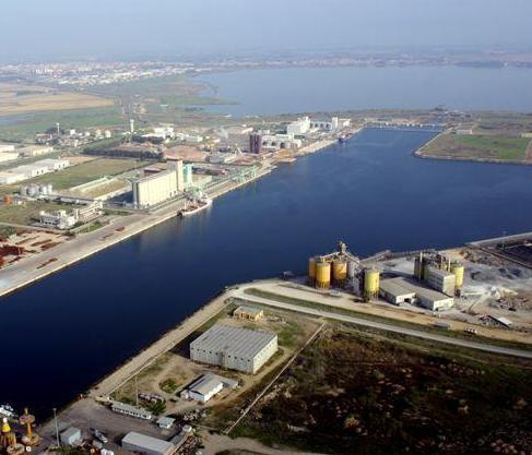 Gnl, via libera ai depositi di Oristano e Porto Torres 