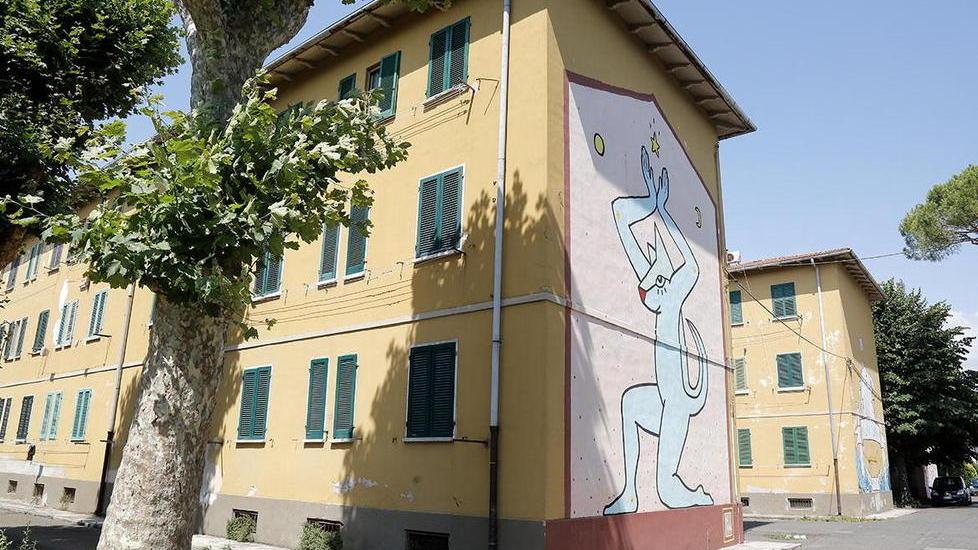 Uno dei complessi delle case popolari della via Emilia, a Sant'Ermete (foto Teta/Muzzi)