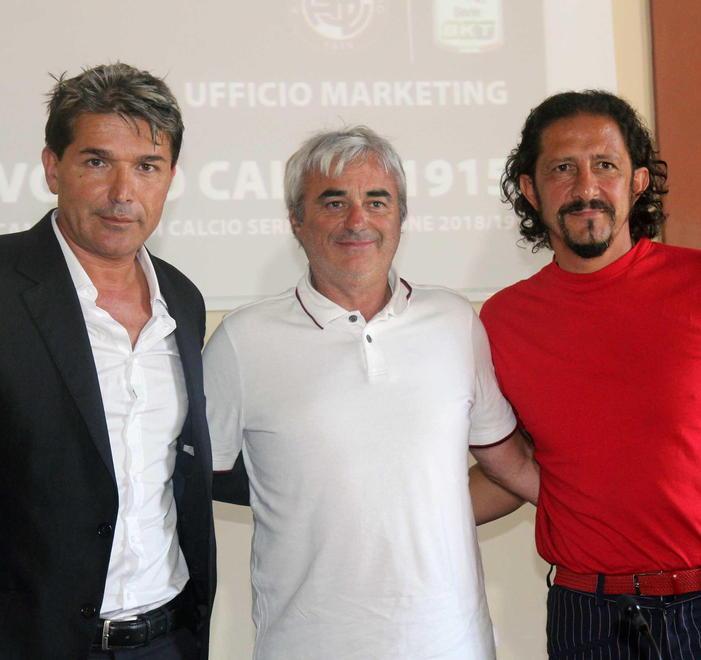 Collaborazioni, social e card «Il marchio Livorno vola» E gli alunni tornano al Picchi