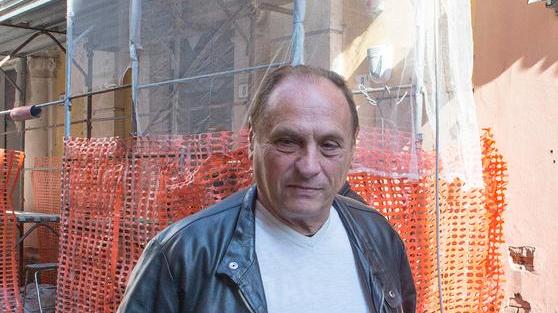 Bustarella e audio sporco: legali di Milani all’attacco