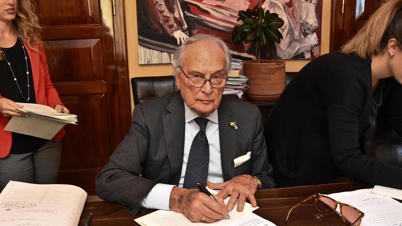 L'antiquario Gianfranco Luzzetti (foto agenzia Bf)