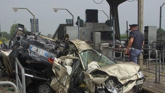 Strage al casello della A14: due anni all’investitore 23enne