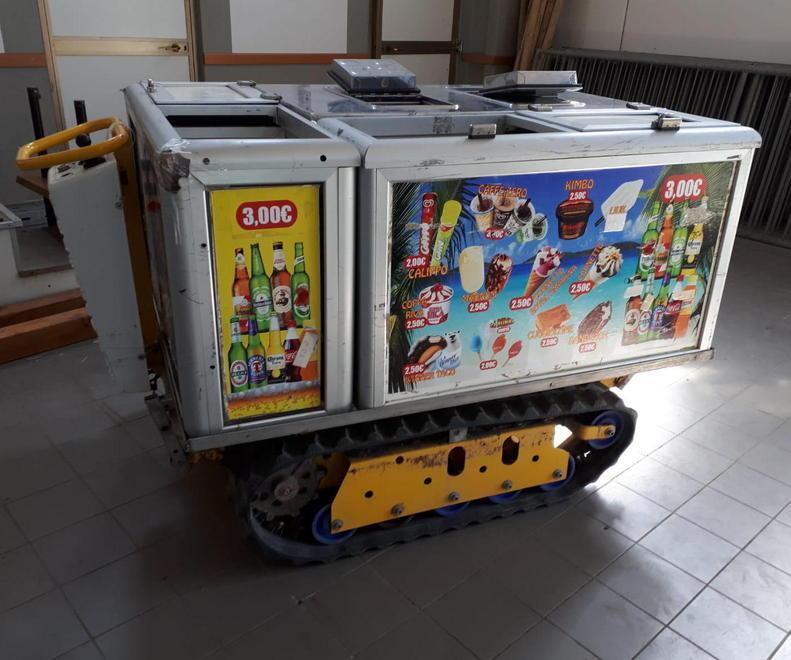 In spiaggia con trattore per vendere i gelati secondo sequestro 