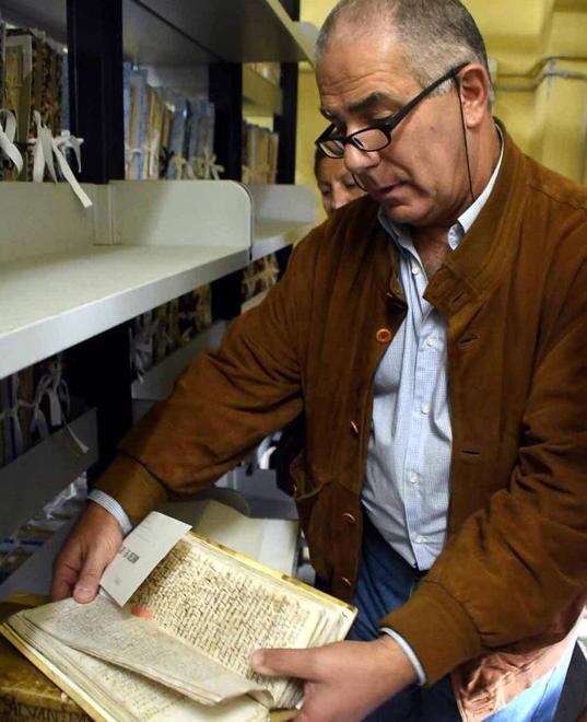 «Pagine di storia di Carrara stanno andando in rovina» 