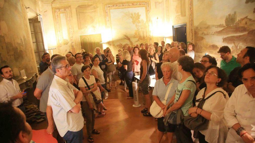 In centinaia a San Martino per “Reggio a mezzanotte”