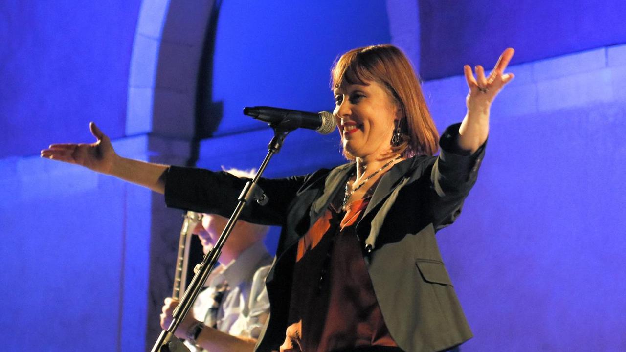 Suzanne Vega illumina l’Exma