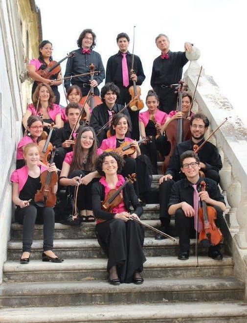 L’Estrorchestra propone un viaggio tra le più belle danze strumentali 