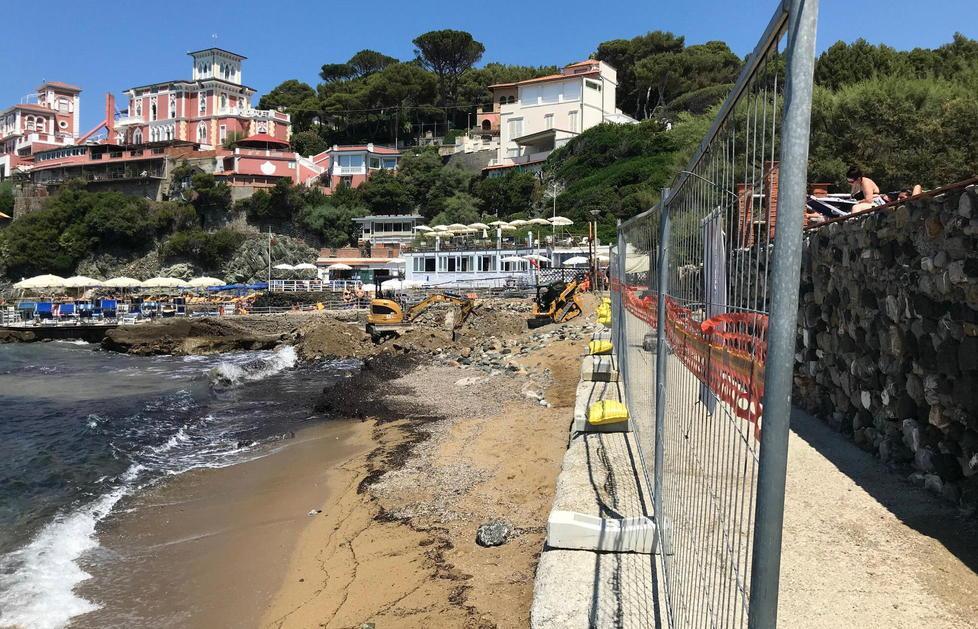 Al Quercetano si fa il bagno in attesa del ripascimento 