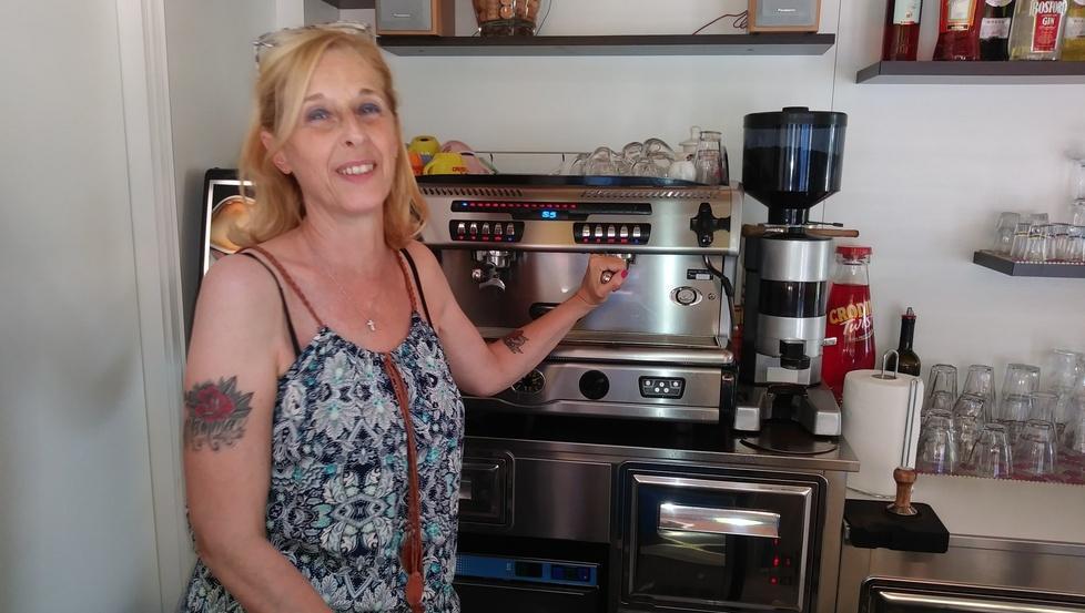 Al Caffè Quotidiano tutti i giorni colazione, notizie e simpatia 