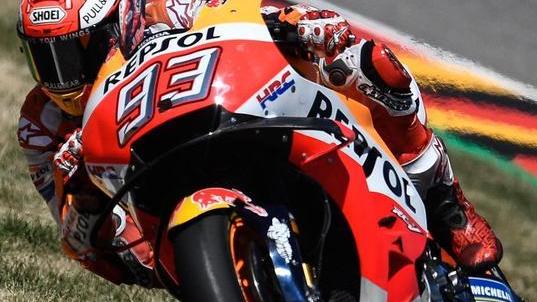 Al Sachsenring vola Marquez Ma le Ducati sono in agguato