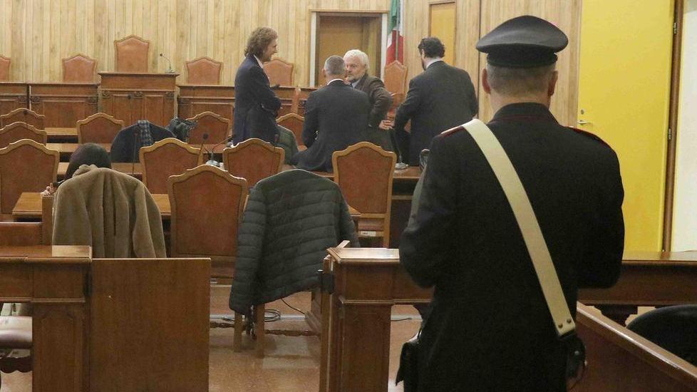 Nessun ricatto e niente truffa Archiviazione per il geometra