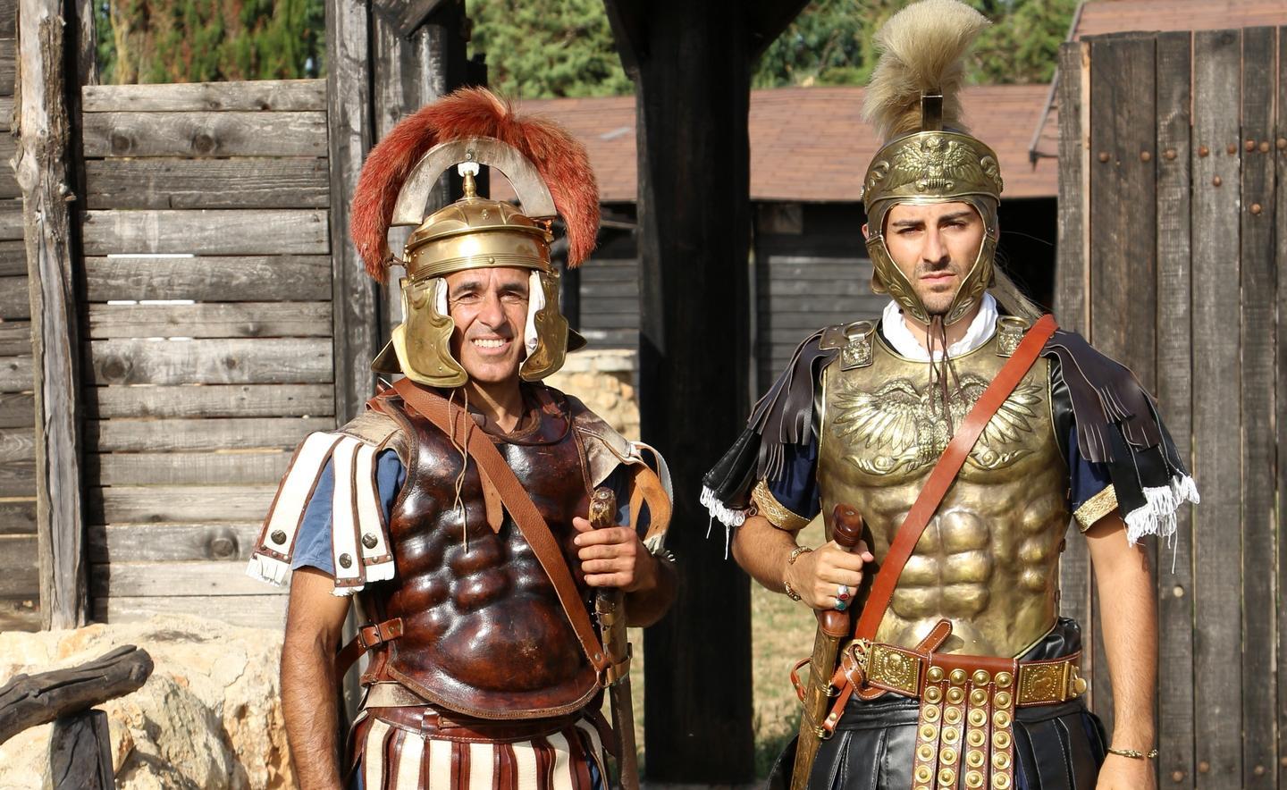Vivere come gli antichi romani, l'avventura di un giorno nei panni di un legionario
