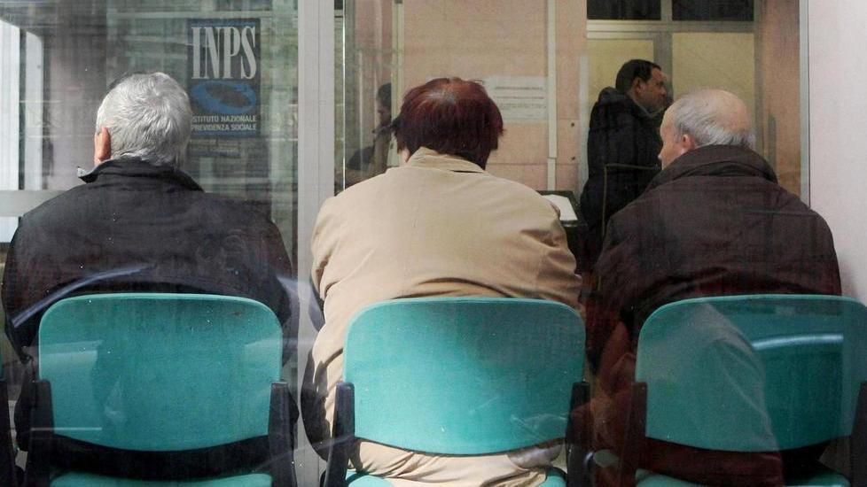 Pensioni d’oro il super assegno è a rischio per 426 anziani