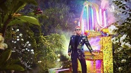 Elton John sarà per la sesta volta al Lucca Summer Festival