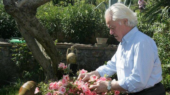 La Maremma saluta Mandelli, l’ematologo che amava le rose