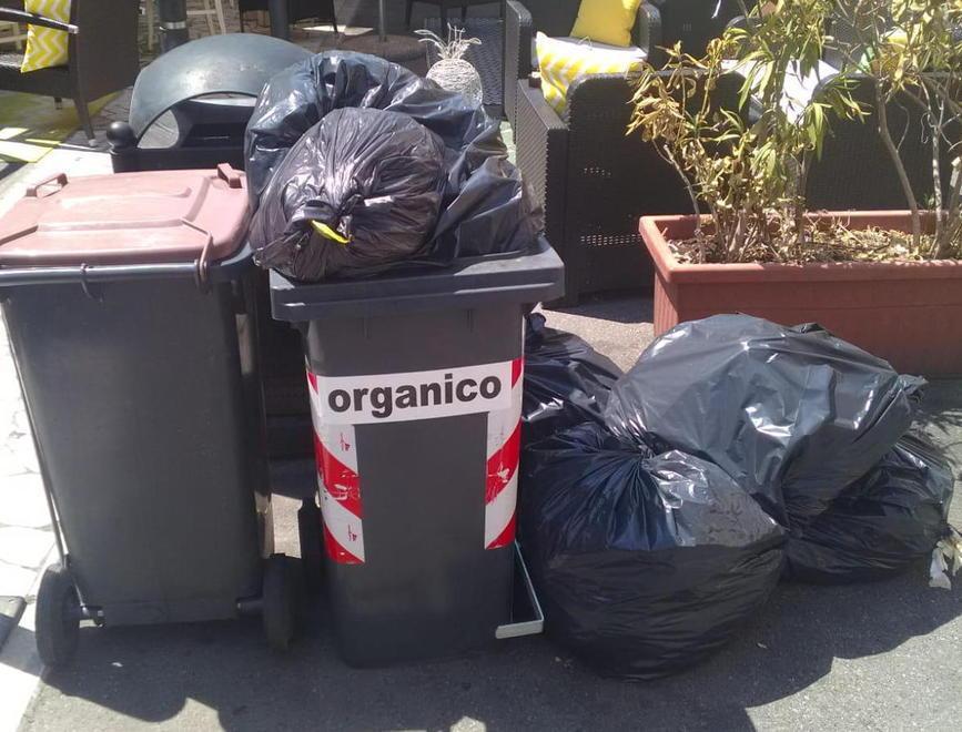 Aiuto, torna il weekend e scatta ancora l’Sos rifiuti 