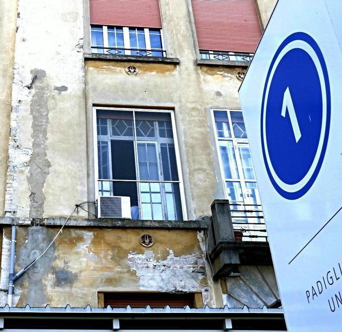 Sala d’attesa di 20 metri quadri per 45 pazienti a Oncologia 