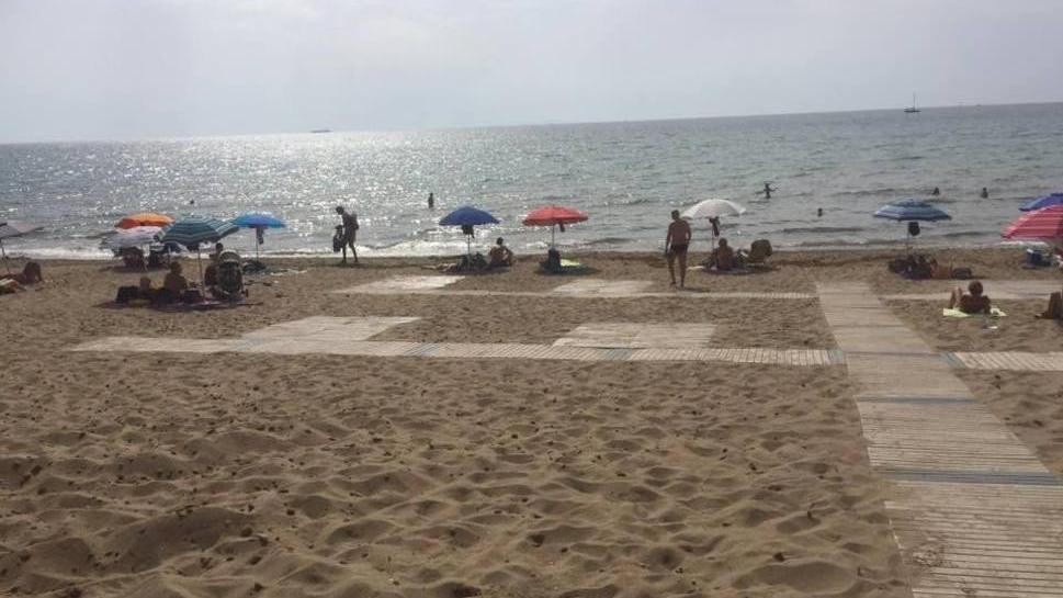 Accessibile e verde inaugurata la spiaggia