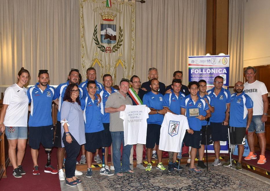 Una nazionale di calcio reclutata via Facebook