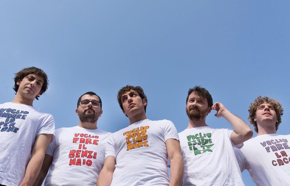 Lo Stato Sociale alle Reggiane per ricordare l’eccidio del ’43 