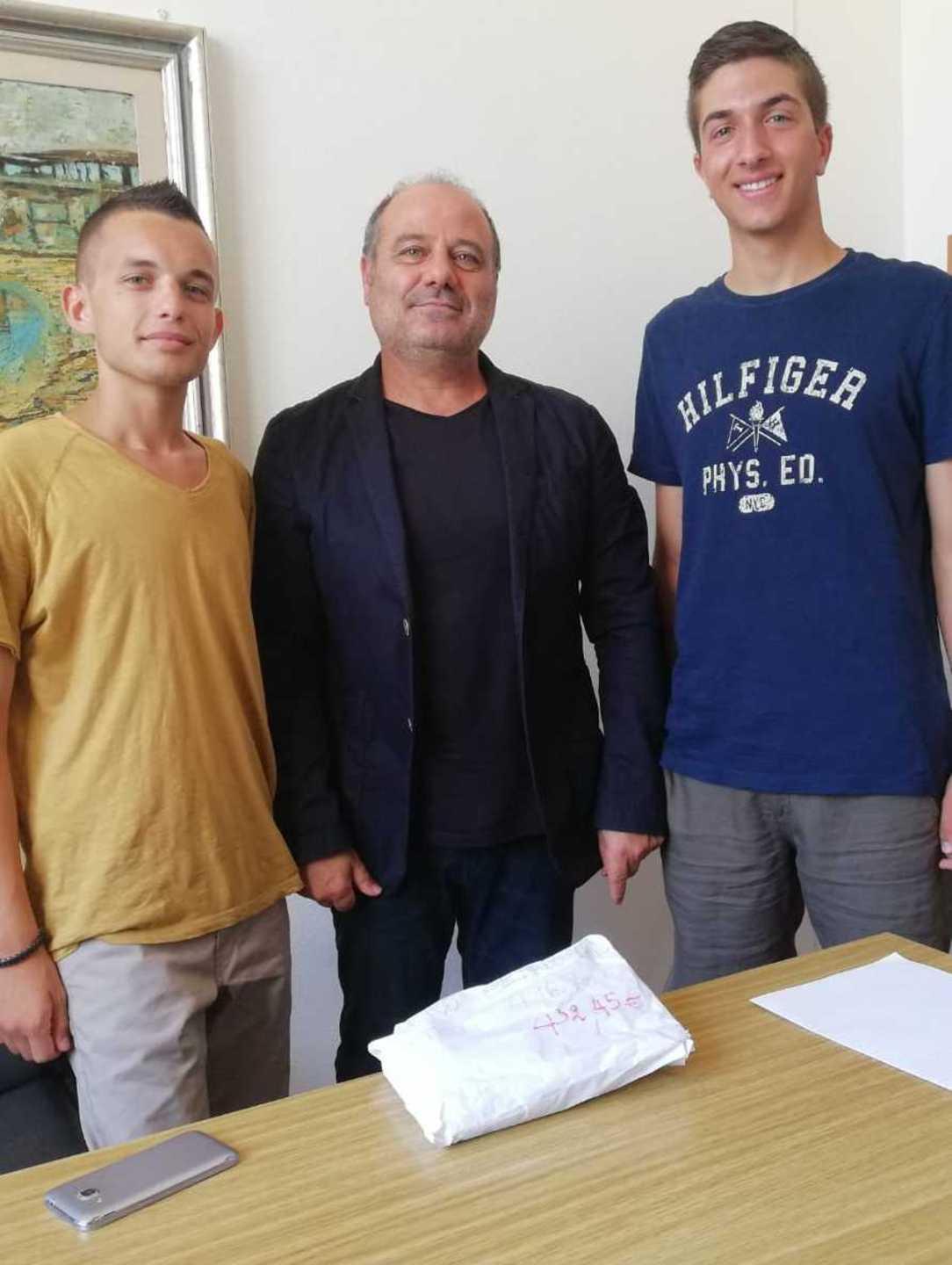 Generosità degli studenti per Edoardo 