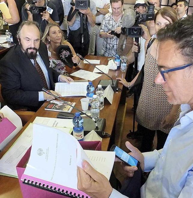 L’assessore: «Io come Matteotti mentre loro sono delle naziste»