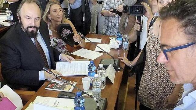 L’assessore: «Io come Matteotti mentre loro sono delle naziste»