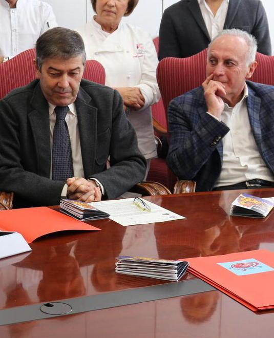 Albergatori contro la movida «Rumori assordanti dai locali» 