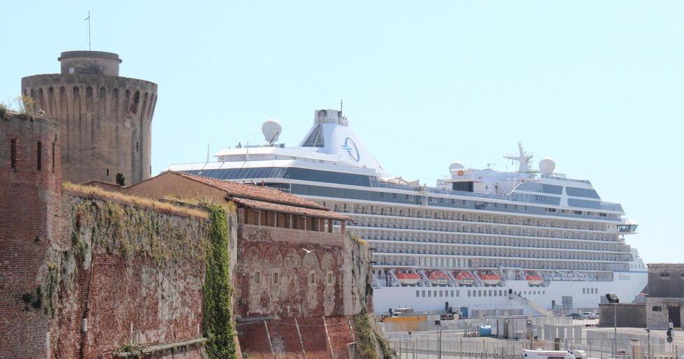 Molonovo e Meloria si valuta l’ ok all’ormeggio Resta off limits la Vegliaia